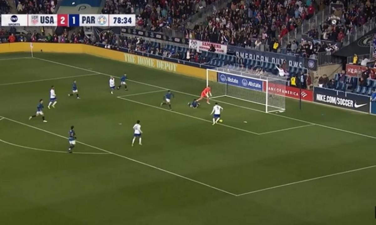 Στο Ολυμπιακός-Αϊντχόφεν σκόραρε στο 93’, στο ΗΠΑ-Παραγουάη έχασε το… ΑΧΑΣΤΟ! (ΒΙΝΤΕΟ)