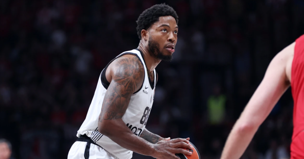 Ταϊρίκ Τζόουνς: Η οικογενειακή τραγωδία, το τατουάζ της ζωής του και η ιστορία πίσω από τον αριθμό 88