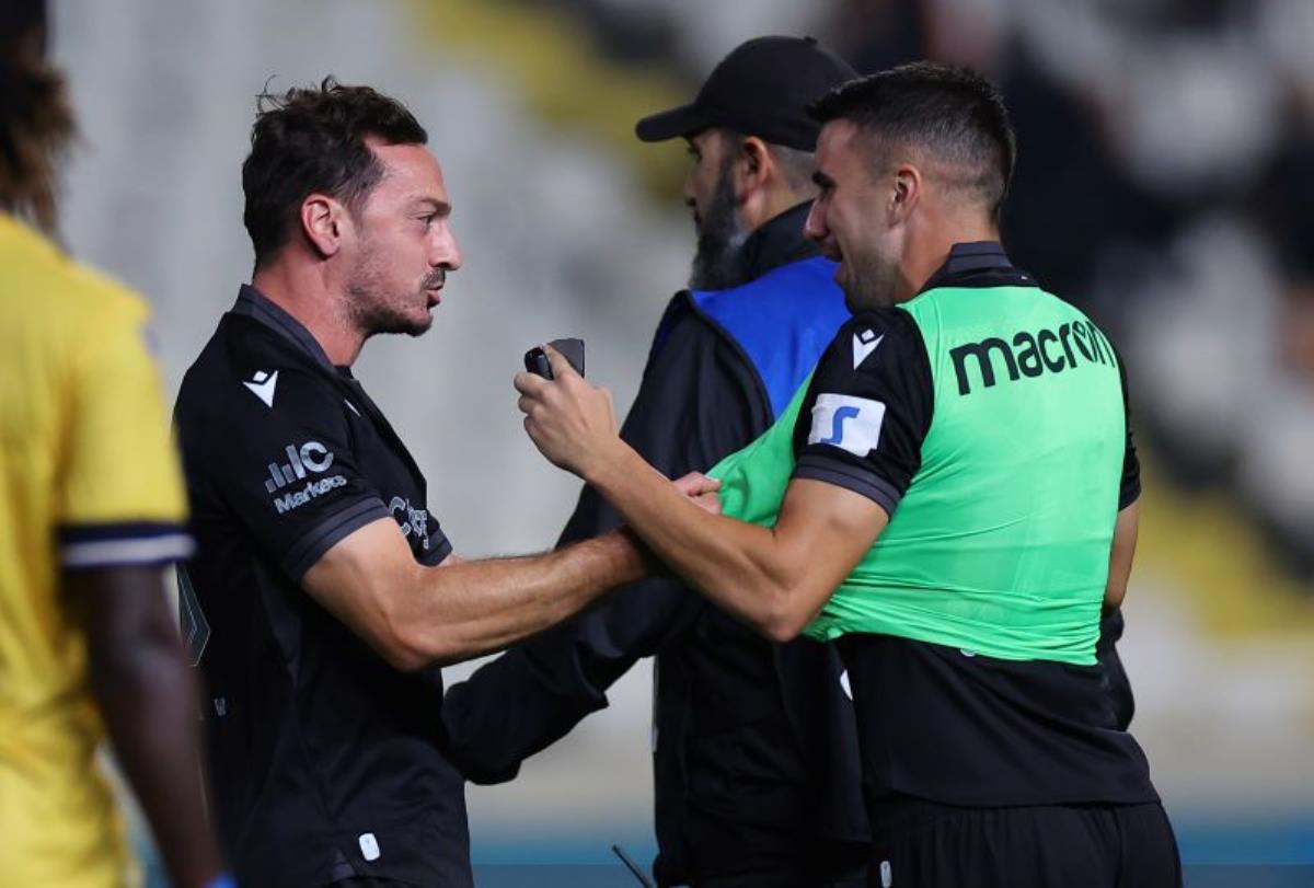 Τα άλλα οφέλη… από το ξόρκισμα της «κατάρας» 14 χρόνων!