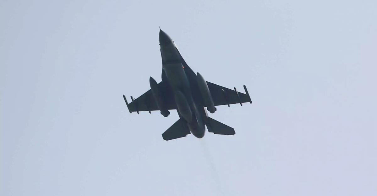 ΓΕΕΦ: Διαβήματα για την παραβίαση εναέριου χώρου από τα τουρκικά F16 – Πετούσαν πάνω από τη νεκρή ζώνη