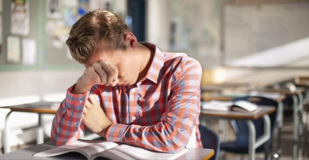 Έκρηξη παραπομπών μαθητών σε ψυχολόγους – Πάνω από 10.000 παιδιά ζητούν στήριξη