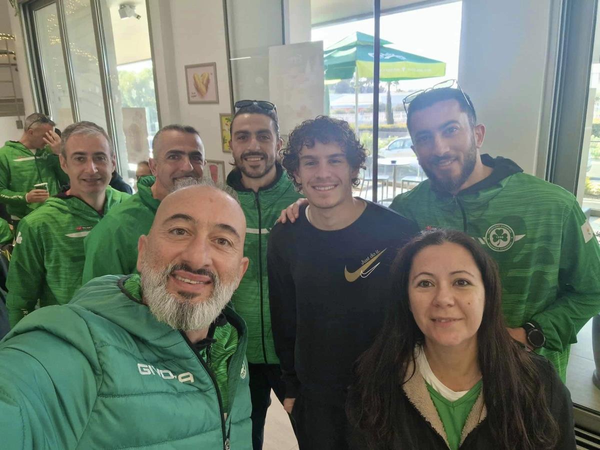 Πήγαν για προπόνηση οι δρομείς της Ομόνοιας και βρήκαν τον Άγγελο Αντρέου (ΦΩΤΟΓΡΑΦΙΕΣ) Πήγαν για προπόνηση οι δρομείς της Ομόνοιας και βρήκαν τον Άγγελο Αντρέου (ΦΩΤΟΓΡΑΦΙΕΣ)