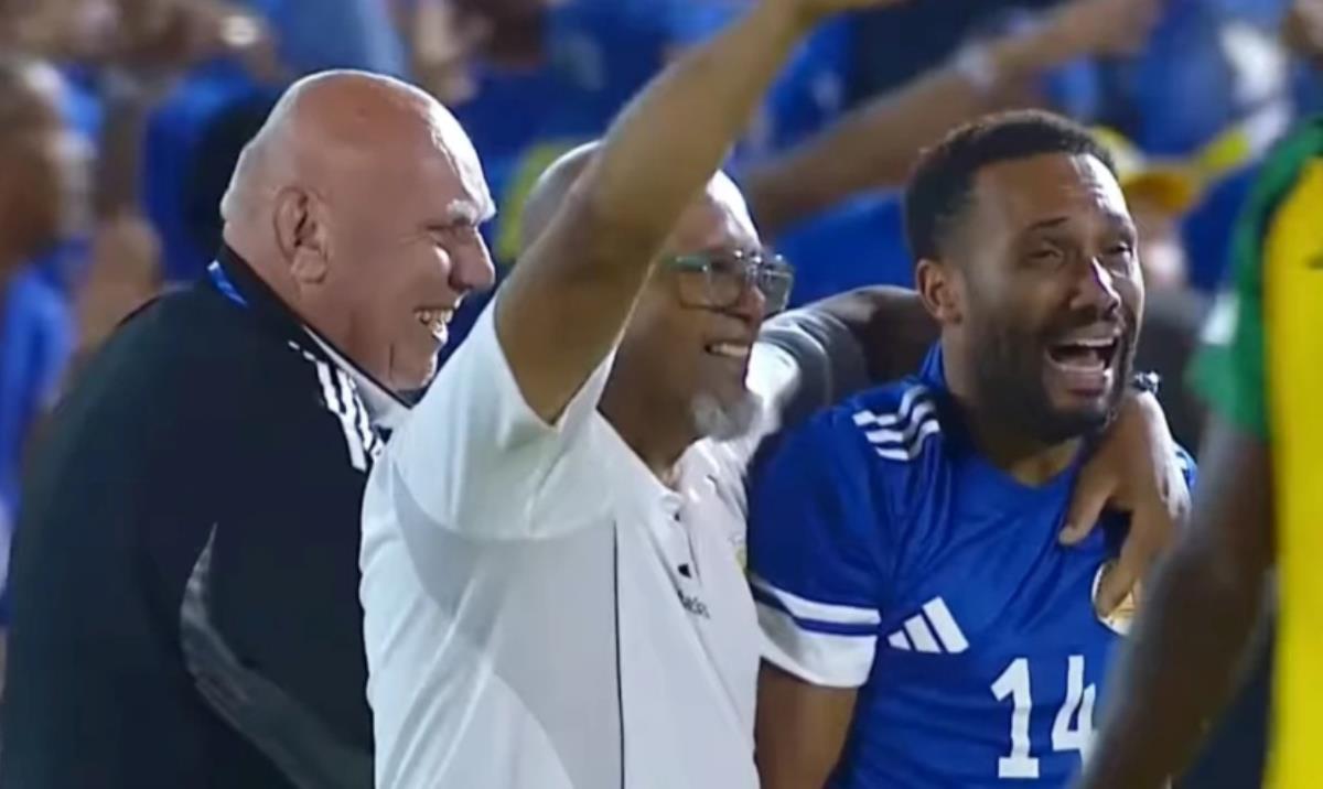 Κουρασάο: Το νησί της Καραϊβικής που έγραψε ιστορία στο παγκόσμιο ποδόσφαιρο (ΒΙΝΤΕΟ)