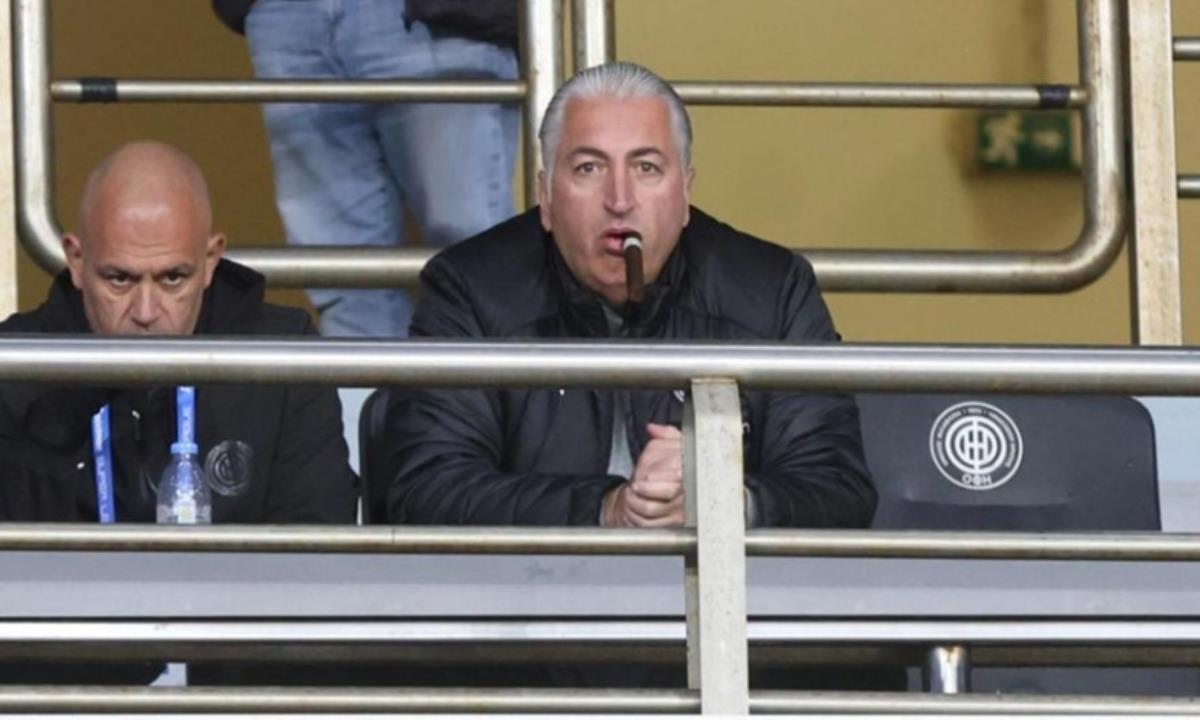 ΕΞΑΛΛΟΣ με τη διαιτησία ο ιδιοκτήτης του ΟΦΗ: Άφησε να εννοηθεί ότι δεν έπρεπε να μετρήσουν τα γκολ της ΑΕΚ! (ΦΩΤΟΓΡΑΦΙΕΣ)