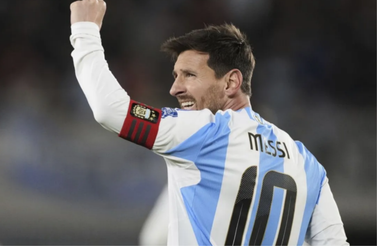 Απίστευτο σκηνικό στο Αλικάντε για τον Μέσι: Τι έκαναν οι οπαδοί για να δουν την προπόνηση του! (ΒΙΝΤΕΟ)