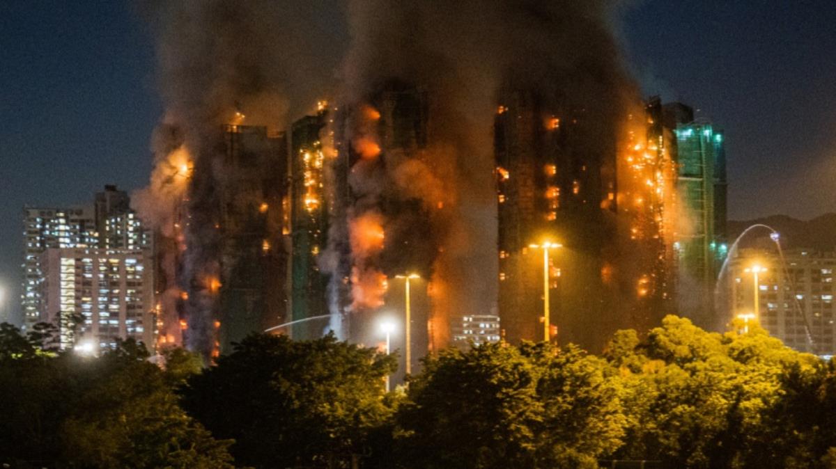 Τραγωδία στο Χονγκ Κονγκ: 36 νεκροί και 279 αγνοούμενοι μετά την φωτιά στους ουρανοξύστες (ΦΩΤΟΓΡΑΦΙΕΣ – ΒΙΝΤΕΟ)