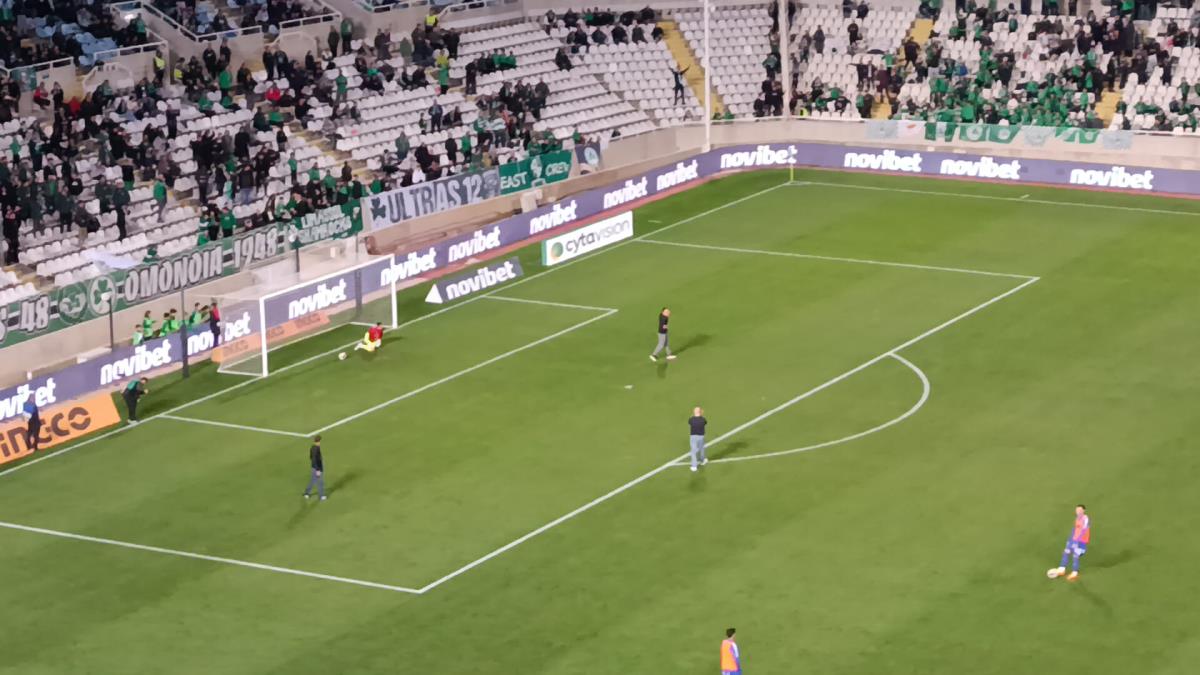 Ωραίο σκηνικό με Ομονοιάτη στο ΗΜΙΧΡΟΝΟ: Εκτέλεσε πέναλτι και… κέρδισε! (ΒΙΝΤΕΟ)