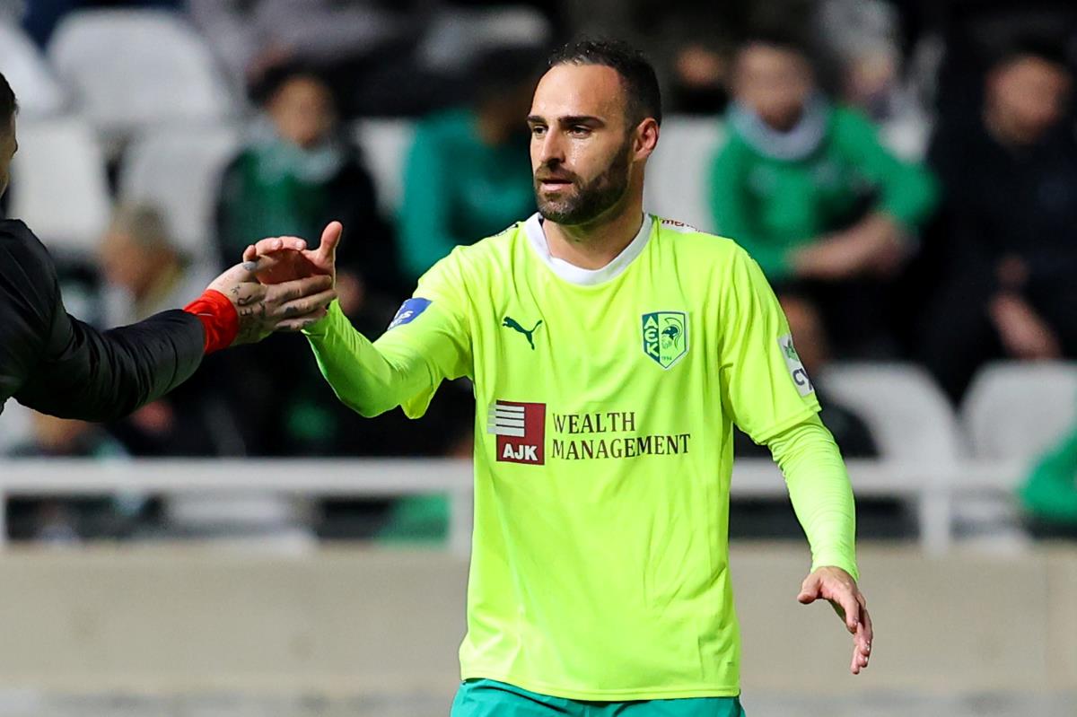 ΑΕΛ ή αλλού ο Ράφα;