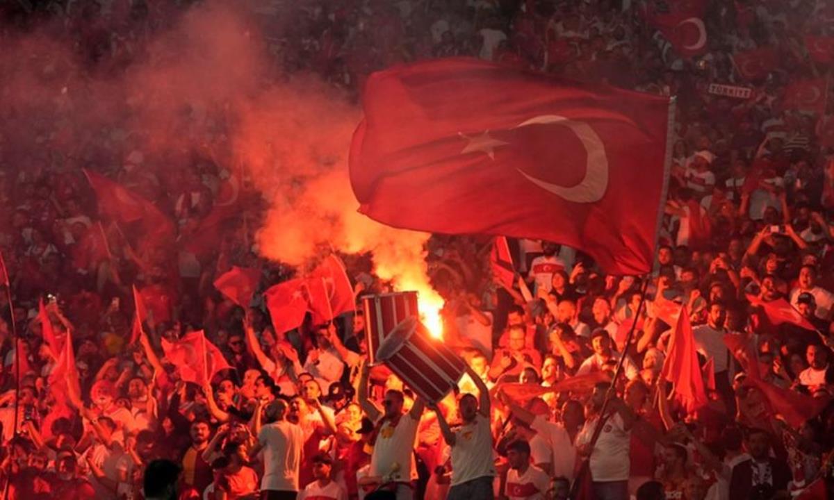 Η μεγαλύτερη κρίση του τουρκικού ποδοσφαίρου: Στον ορίζοντα μαζικοί υποβιβασμοί ομάδων και διά βίου αποκλεισμοί!