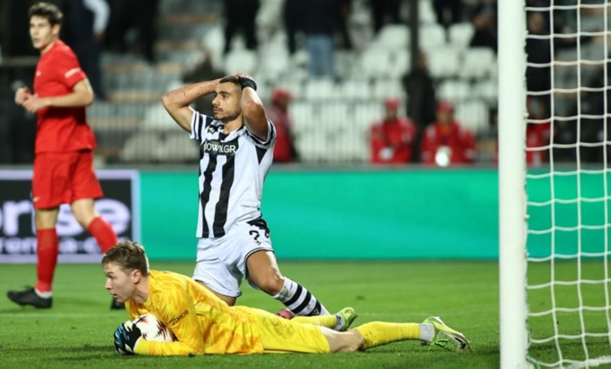 Τσάμπα γκέλα για τον απρόσεκτο ΠΑΟΚ!