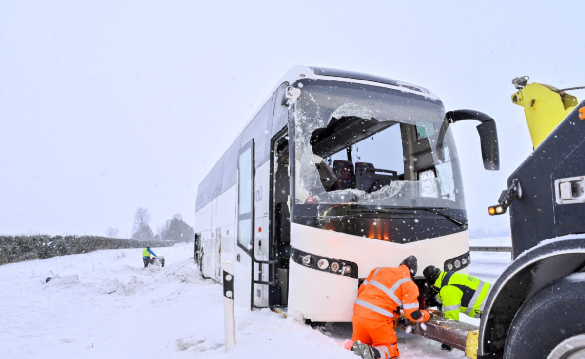 Δεκαπέντε φωτογραφίες από το ατύχημα της Εθνικής Κύπρου Χάντμπολ στην Εσθονία