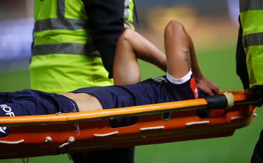 ΑΠΟΕΛ: Σε ‘αναμμένα κάρβουνα’ για Ρόσα