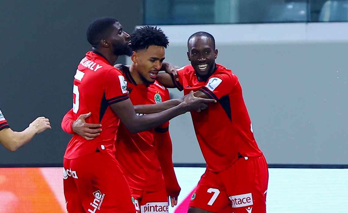 ΑΠΙΣΤΕΥΤΟ με Σεμέδο και Μαέ: Μόνοι τους πάνω από 8 ομάδες!