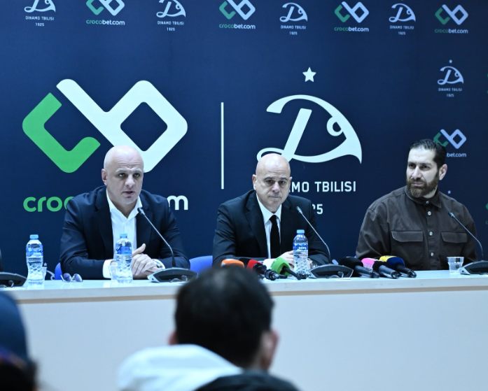 Παρουσιάστηκε ο Τιμούρ Κετσπάγια - ΦΩΤΟΓΡΑΦΙΕΣ