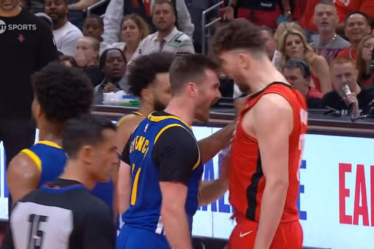 NBA – VIDEO: Χαμός και παρά λίγο γενικευμένη σύρραξη στο Ρόκετς – Γουόριορς έπειτα από κουτουλιά του Σπένσερ στον Σενγκούν