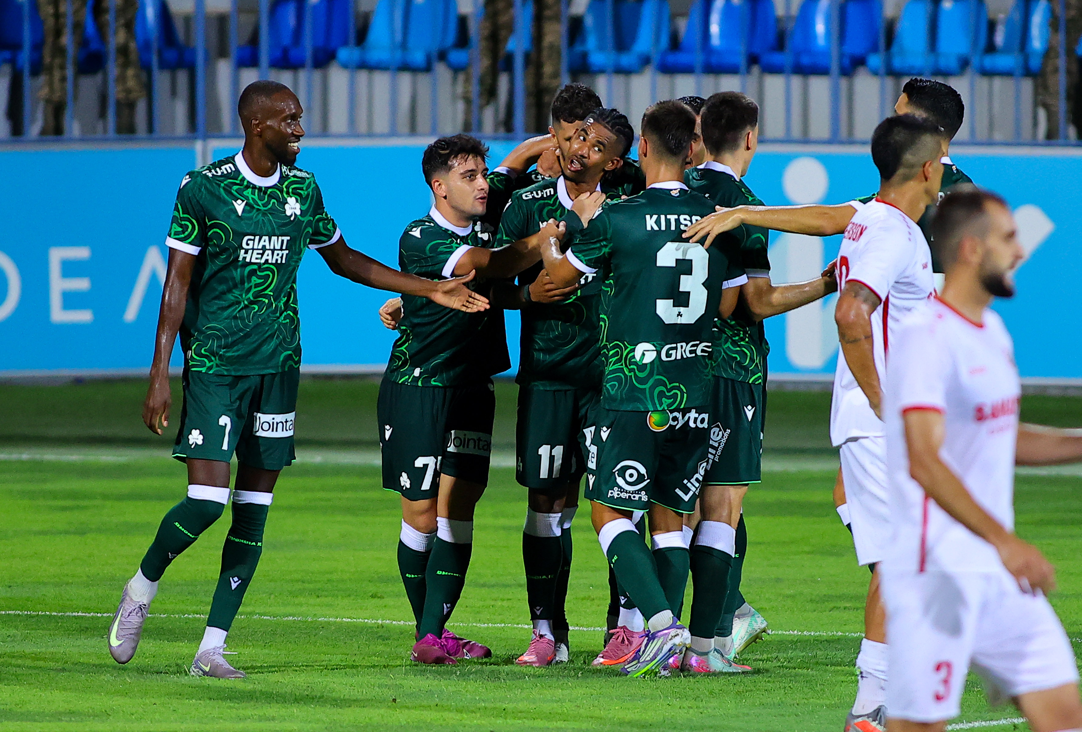 ΣΤΙΓΜΙΟΤΥΠΑ: Η 4άρα της Ομόνοιας στη ‘Dalga Arena’
