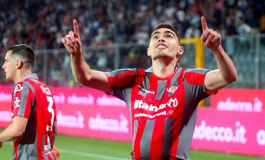 Η Κρεμονέζε είναι «ζωντανή», η Σπέτσια… μπλέκει για τα καλά!