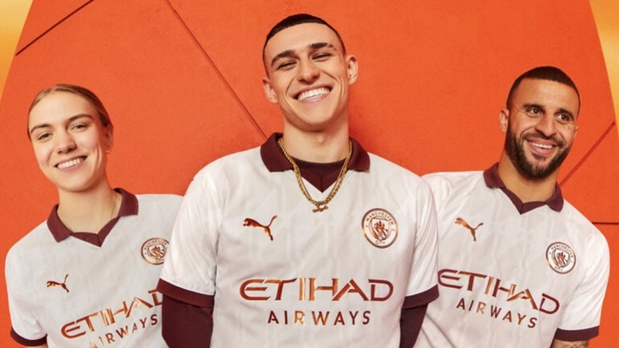 Σίτι: Φανέλα με τιμή στην βιομηχανική ιστορία του Μάντσεστερ