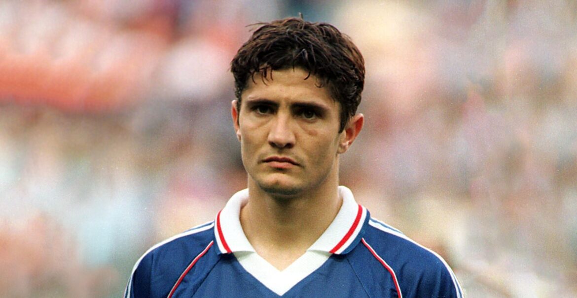 Ο κόσμος του Μπισέντε Λιζαραζού