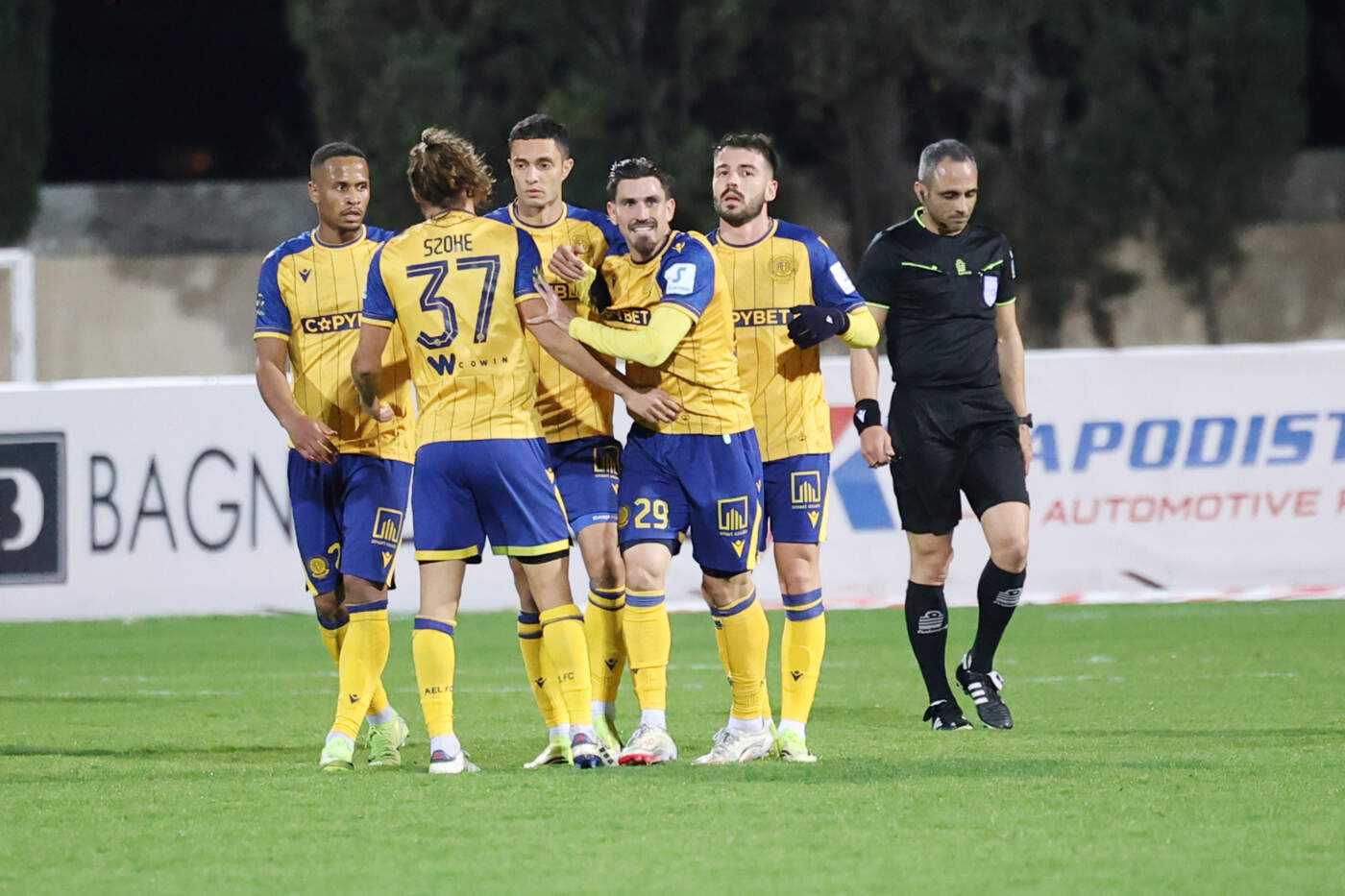 ΑΕΛ: Αποστολή χωρίς δύο παίκτες