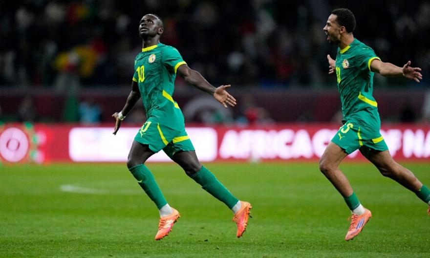 Ο Μανέ έστειλε τη Σενεγάλη στον τελικό του Κόπα Άφρικα και τον Σαλάχ σπίτι του