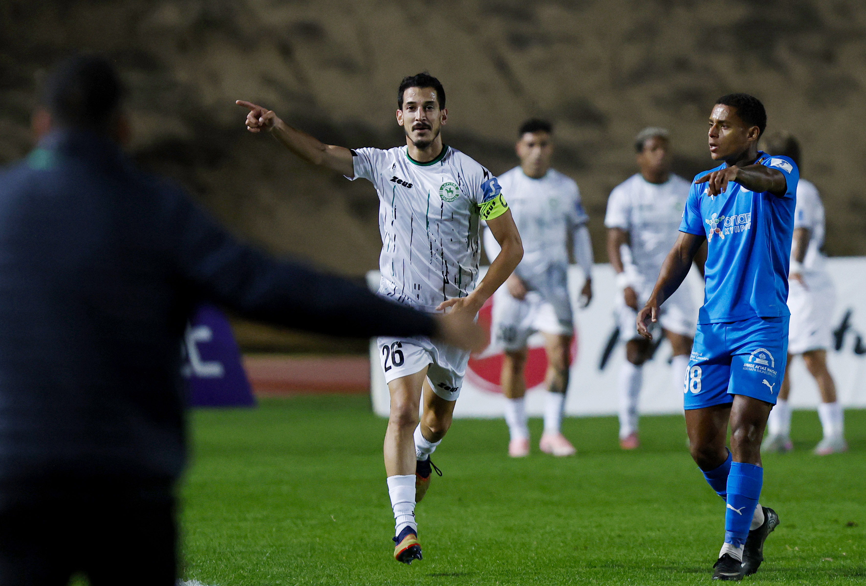 ΠΡΟΒΑΔΙΣΜΑ με Χατζηβασίλη, ΤΕΙΧΟΣ ο Περντρέου στο πέναλτι!