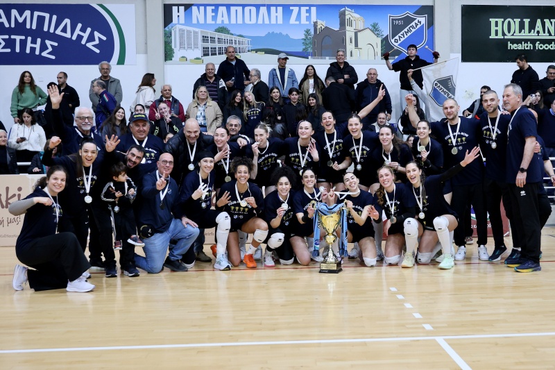 Πάλεψε μόνο στο πρώτο σετ η ΑΕΛ απέναντι στην ανώτερη Ολυμπιάδα που κατέκτησε το 4ο σερί πρωτάθλημα! (ΦΩΤΟΓΡΑΦΙΕΣ)