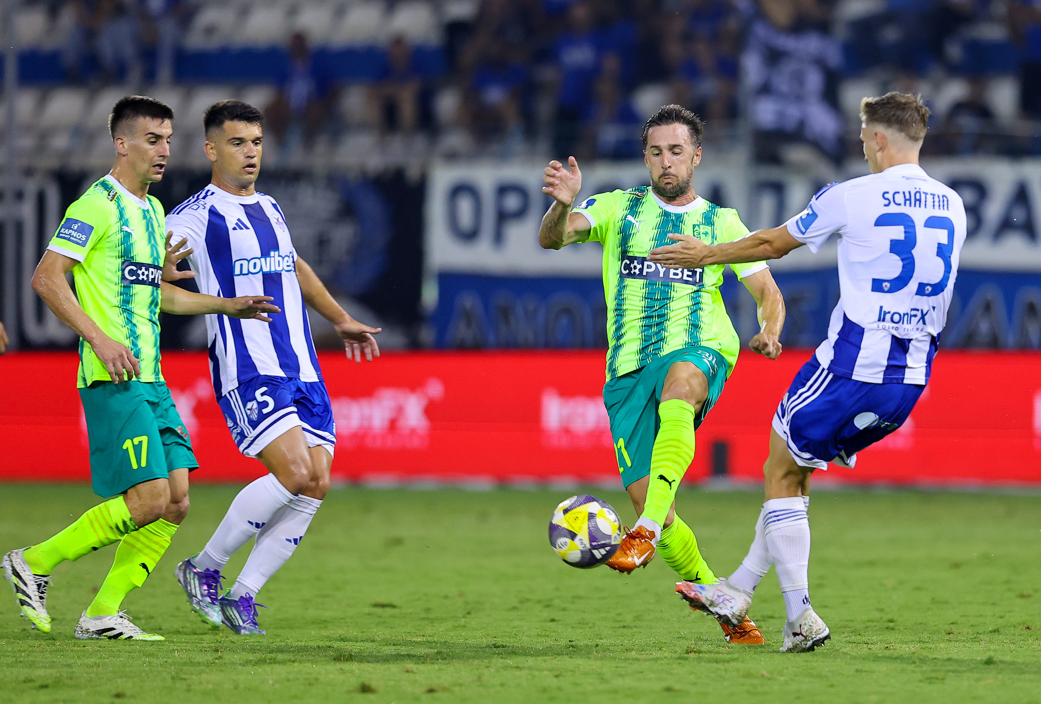 Ανίκητες και οι δυο!