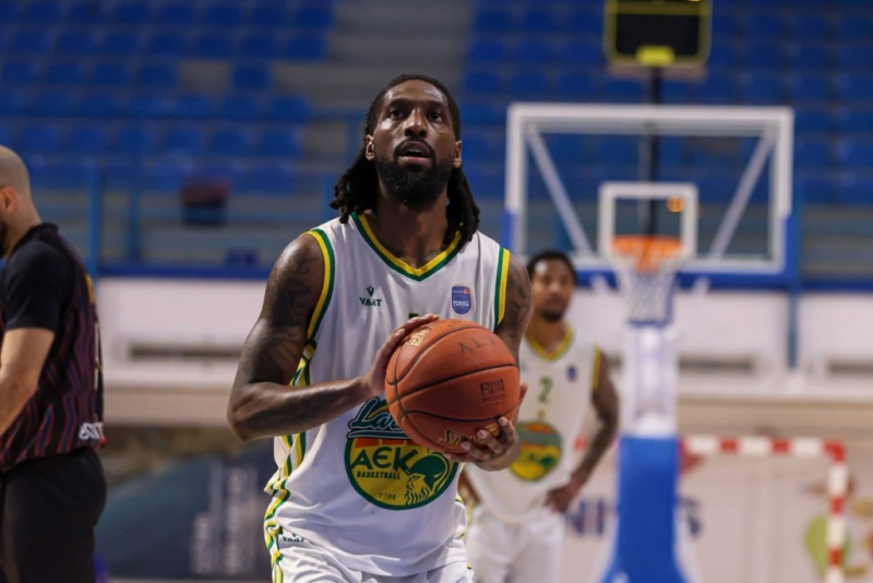 Διπλό για την Πετρολίνα ΑΕΚ επί του ΑΠΟΕΛ και οριστικοποίηση της πρωτιάς ενόψει πλέι-οφ!