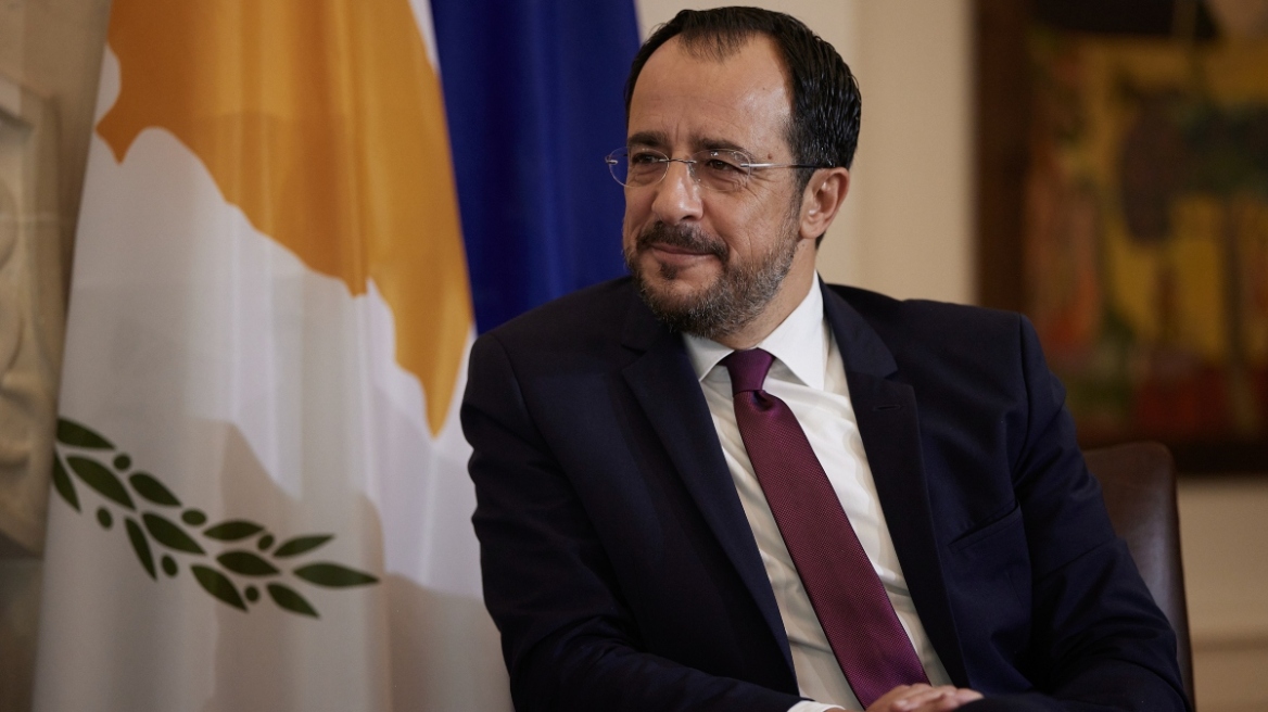 Στην Αθήνα ο Πρόεδρος Χριστοδουλίδης – Τετ α τετ με Μητσοτάκη για τις εξελίξεις στο Κυπριακό
