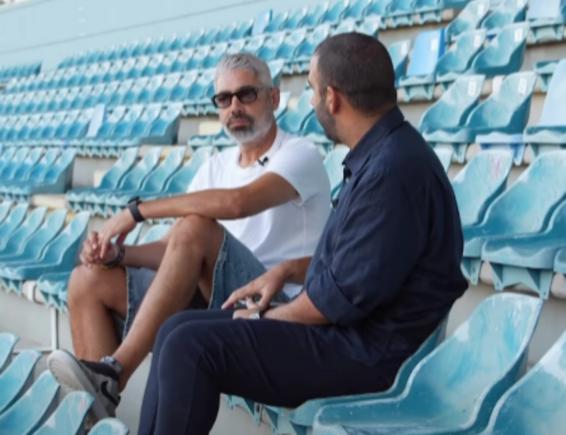ΓΑΡΠΟΖΗΣ από την κερκίδα του Τσιρείου: «Όλα τα συναισθήματα που υπάρχουν στον άνθρωπο, τα ζήσαμε σε αυτό το γήπεδο...» (ΒΙΝΤΕΟ)