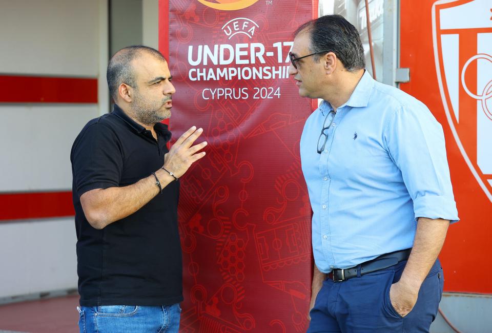 «Η ζωή δεν είναι μόνο ποδόσφαιρο- Σε κάθε εντός έδρας αγώνα θα δίνουμε δυο VIP Boxes σε κοινωφελή ιδρύματα» «Η ζωή δεν είναι μόνο ποδόσφαιρο- Σε κάθε εντός έδρας αγώνα θα δίνουμε δυο VIP Boxes σε κοινωφελή ιδρύματα»