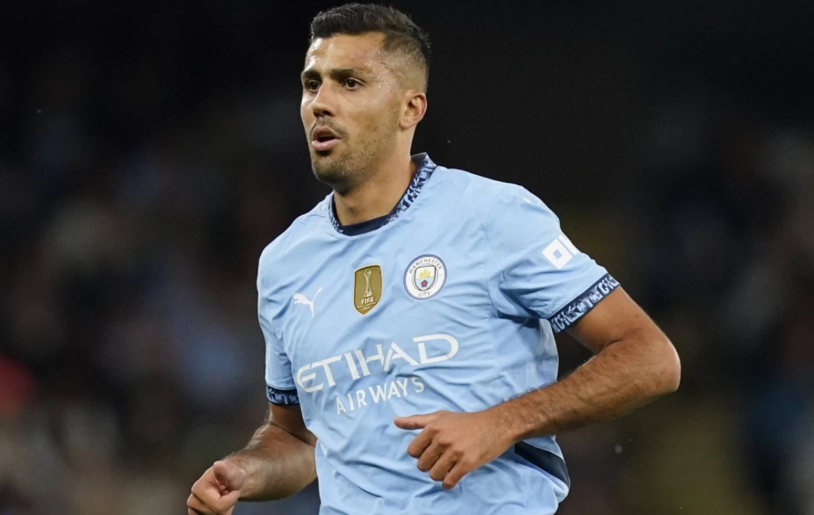 «Έχει όλα τα λεφτά του κόσμου και κάνει αυτό;» - Το ιδιαίτερο χόμπι του Ρόδρι ανάγκασε τους γείτονες να καλέσουν την αστυνομία