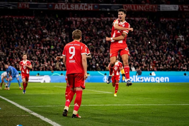 Στα ημιτελικά η Μπάγερν καθάρισε σε ένα τετράλεπτο τη Λειψία