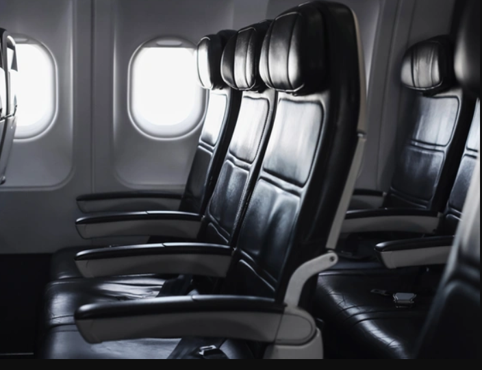 Αυτή είναι η πιο ασφαλής θέση στο αεροπλάνο: Καταρρίπτεται ο μύθος της 11Α