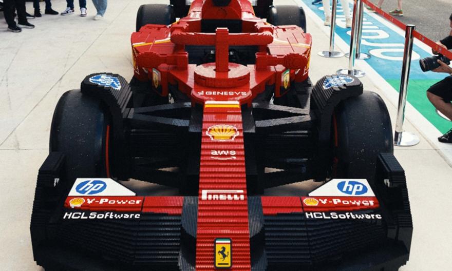 Ferrari και Lego δημιούργησαν την απόλυτη SF-25 με σχεδόν 400.000 τουβλάκια!