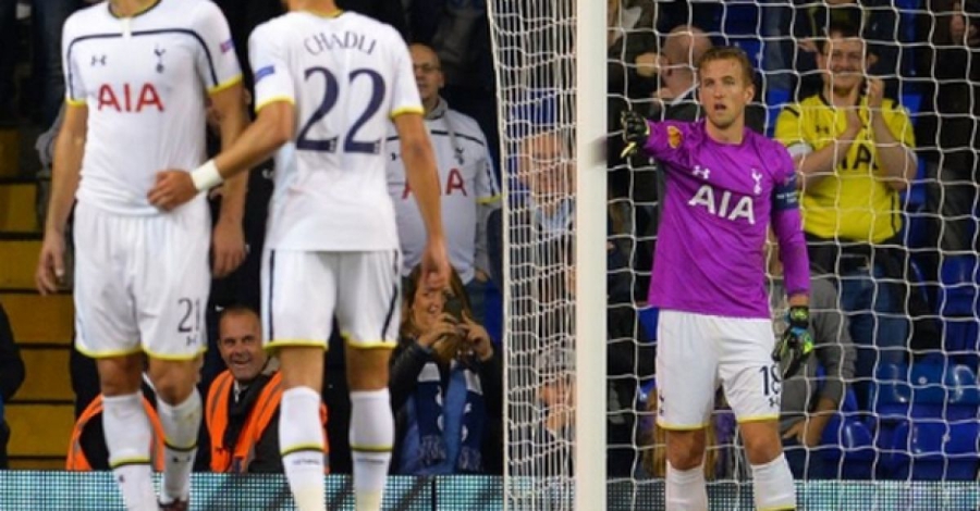 Χάρι Κέιν με… γάντια και ραμπόνα του Λαμέλα στο τελευταίο τετραπλό ελληνικό ταξίδι στην Ευρώπη!