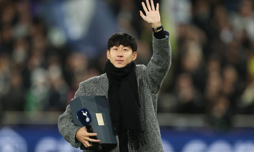 Καθολική αποθέωση για Σον