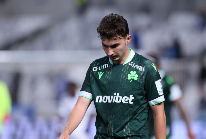 Αυτός επιβιώνει;  