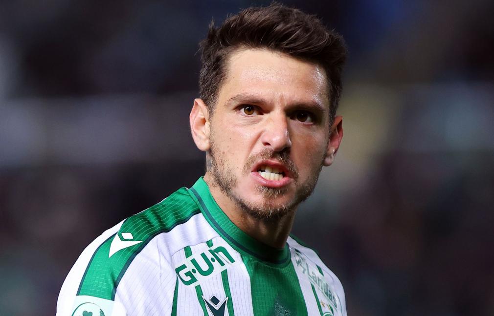 «Ο μπαμπάς μου δεν πίστευε ότι θα έπαιζα μπάλα, τώρα όμως κλαίει»