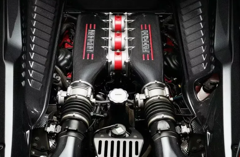 8+1 αυτοκίνητα με «καρδιά» Ferrari που δεν ήταν από το Μαρανέλο