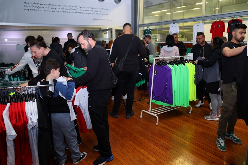 Ομόνοια: Κοσμοσυρροή στο παζαράκι της Green Boutique στη Νήσου! (ΦΩΤΟΓΡΑΦΙΕΣ)