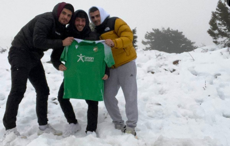 «Βάφτηκε και το Τρόοδος πράσινο...» (ΦΩΤΟΓΡΑΦΙΑ)