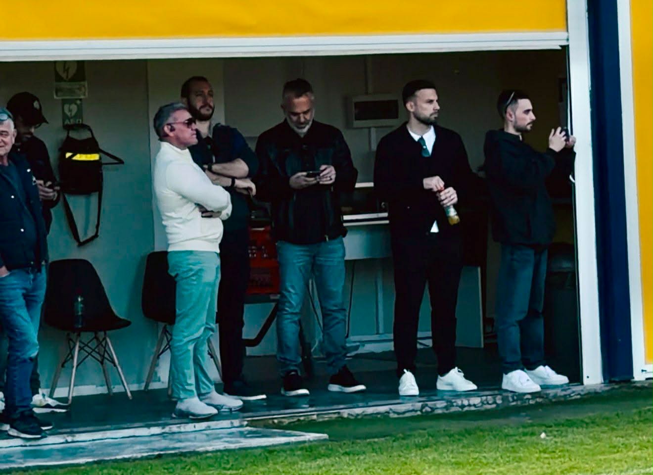 Στο πλευρό της ΑΕΛ ο Άντριου Μπουντζίνσκι: Παρουσία με νόημα πριν τον ημιτελικό! (ΦΩΤΟΓΡΑΦΙΕΣ)