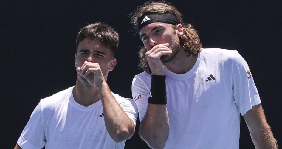 Davis Cup: Ήττα στο διπλό για τα αδέλφια Τσιτσιπά και νέο προβάδισμα για την Σλοβακία κόντρα στην Ελλάδα