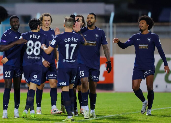 ΠΑΦΟΣ: Γουστάρει... μοναξιά