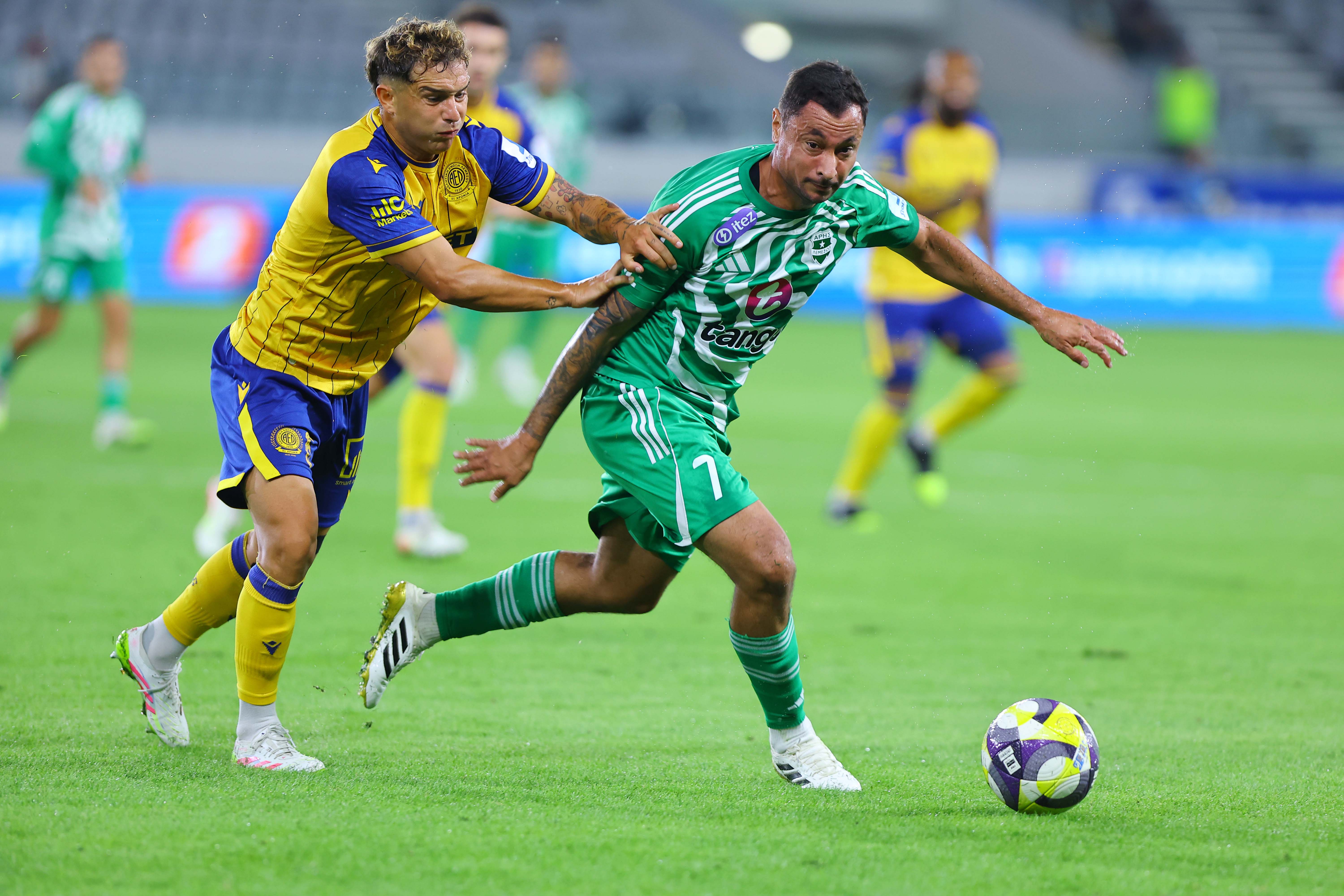 Μια τεσσάρα κι ένα... ξέσπασμα!