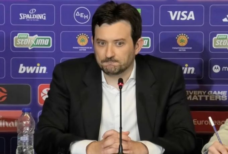 Βοηθός Βαλένθια: «Ο Αταμάν προσπάθησε να επηρεάσει το παιχνίδι - Δεν θα τον αφήσουμε να αλλάξει την κατάσταση»