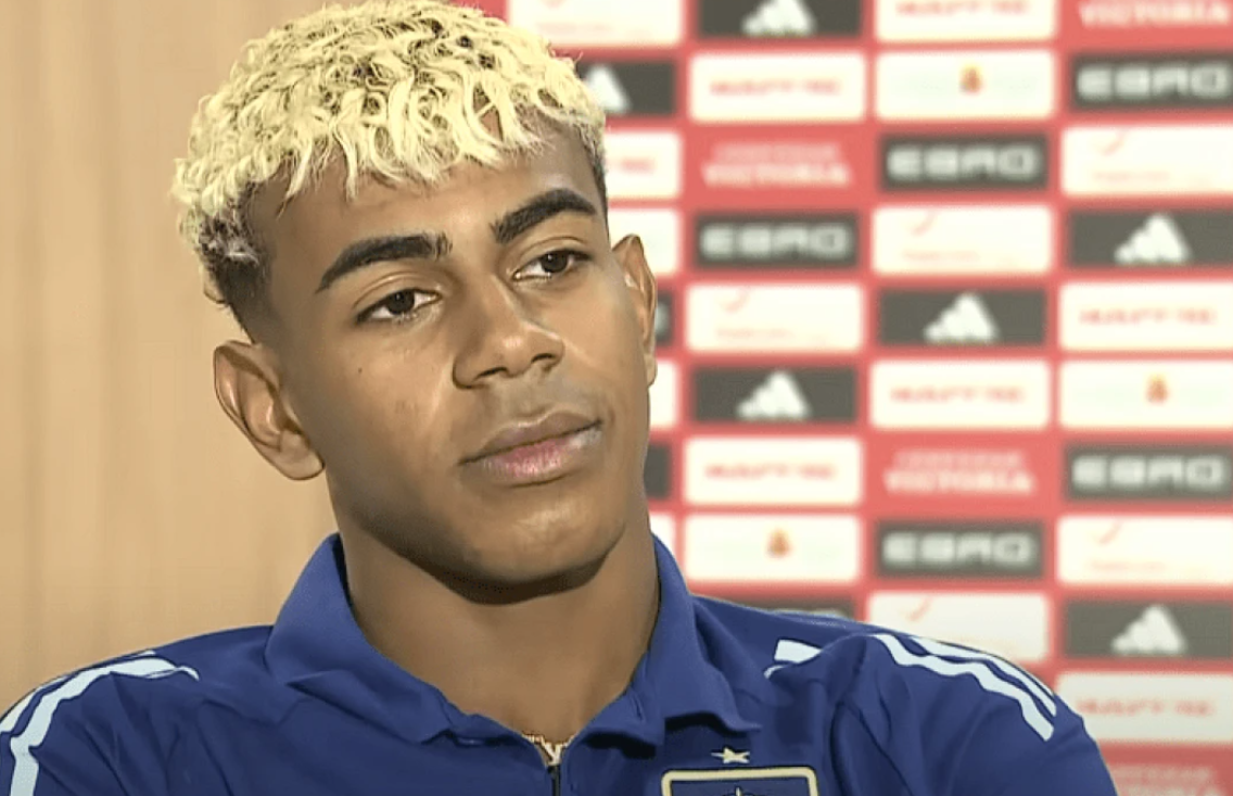 Συγκινεί ο Γιαμάλ μιλώντας για την παιδική του ηλικία: «Οι γονείς μου ζούσαν μέσα στην πίεση»