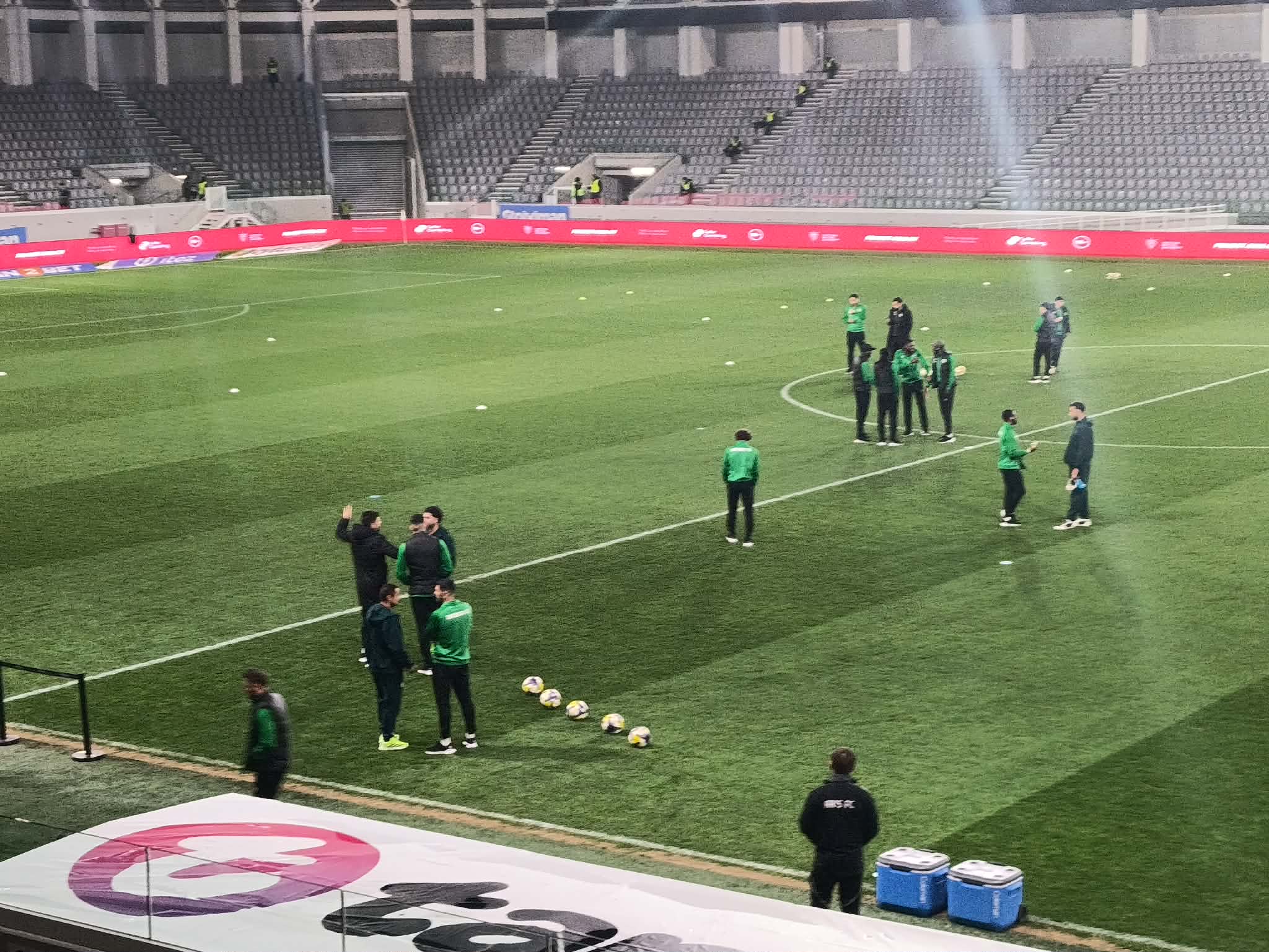 Πηγαδάκια με... πρώην πριν το Άρης-Ομόνοια (ΦΩΤΟΓΡΑΦΙΕΣ)